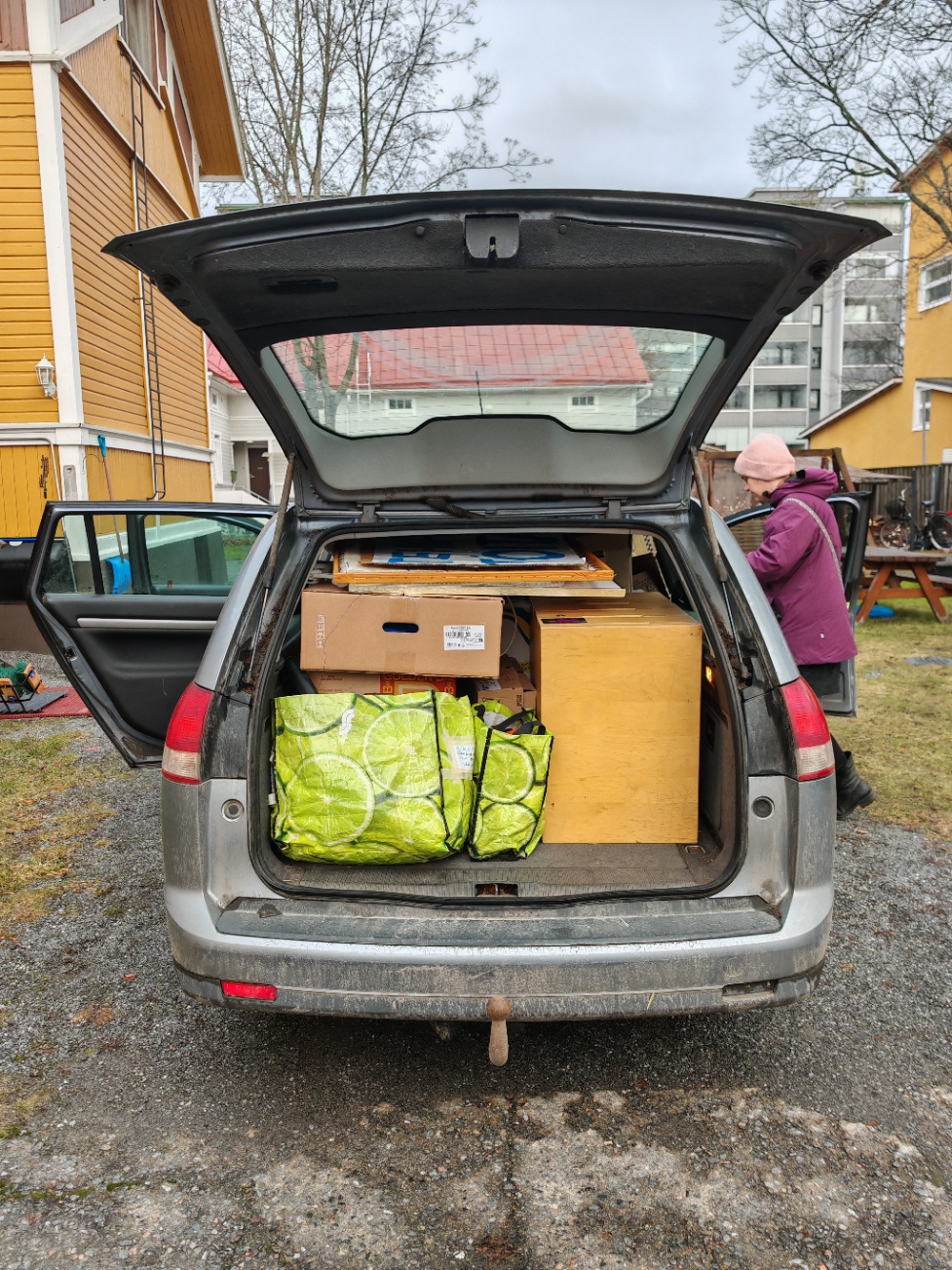 Tiian viimeinen muuttokuorma on lastattu